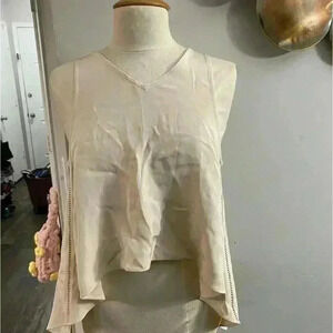 Women’s flare backless tank top